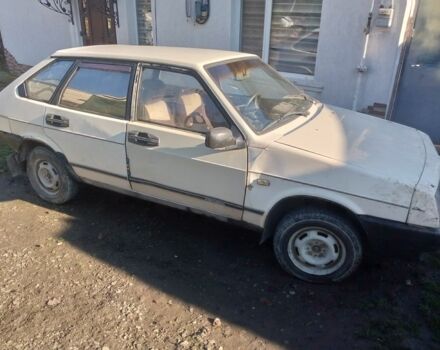 Белый ВАЗ 2109, объемом двигателя 0 л и пробегом 200 тыс. км за 370 $, фото 4 на Automoto.ua