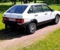 Белый ВАЗ 2109, объемом двигателя 1.3 л и пробегом 200 тыс. км за 1000 $, фото 1 на Automoto.ua