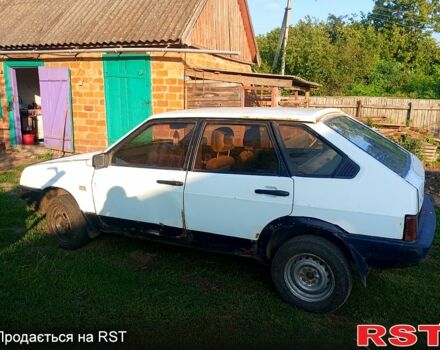 Белый ВАЗ 2109, объемом двигателя 1.3 л и пробегом 100 тыс. км за 260 $, фото 1 на Automoto.ua