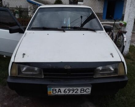 ВАЗ 2109 1989 в Барышевке на Automoto.ua Белый ВАЗ 2109, объемом двигателя 1.3 л и пробегом 456 тыс. км за 831 $, фото 6 на Automoto.ua