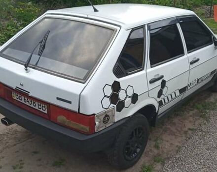 Белый ВАЗ 2109, объемом двигателя 1.5 л и пробегом 250 тыс. км за 1050 $, фото 1 на Automoto.ua
