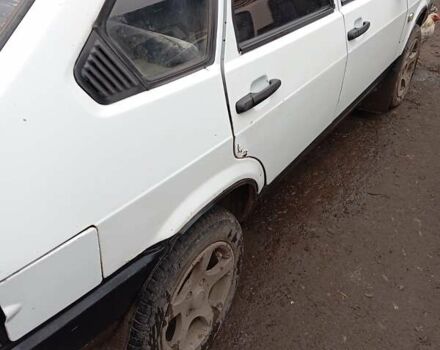 Білий ВАЗ 2109, об'ємом двигуна 1.5 л та пробігом 290 тис. км за 710 $, фото 1 на Automoto.ua