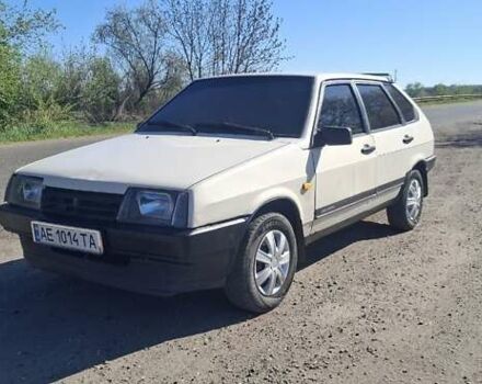 Белый ВАЗ 2109, объемом двигателя 1.5 л и пробегом 400 тыс. км за 1300 $, фото 1 на Automoto.ua