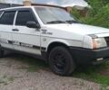 Белый ВАЗ 2109, объемом двигателя 1.5 л и пробегом 230 тыс. км за 800 $, фото 1 на Automoto.ua