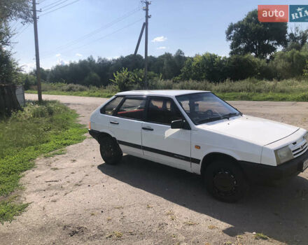 Белый ВАЗ 2109, объемом двигателя 1.29 л и пробегом 40 тыс. км за 1250 $, фото 3 на Automoto.ua