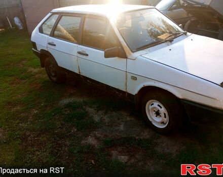 Белый ВАЗ 2109, объемом двигателя 1.3 л и пробегом 100 тыс. км за 260 $, фото 4 на Automoto.ua