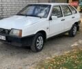 Белый ВАЗ 2109, объемом двигателя 1.5 л и пробегом 150 тыс. км за 850 $, фото 1 на Automoto.ua