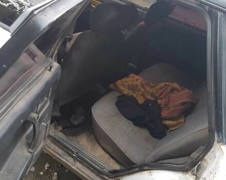 Белый ВАЗ 2109, объемом двигателя 1.3 л и пробегом 250 тыс. км за 800 $, фото 2 на Automoto.ua