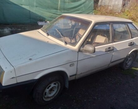 Белый ВАЗ 2109, объемом двигателя 0 л и пробегом 200 тыс. км за 370 $, фото 1 на Automoto.ua