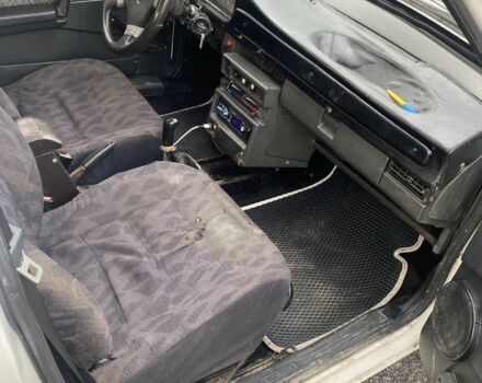 Білий ВАЗ 2109, об'ємом двигуна 1.5 л та пробігом 2 тис. км за 900 $, фото 3 на Automoto.ua