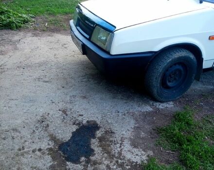 Белый ВАЗ 2109, объемом двигателя 1.5 л и пробегом 0 тыс. км за 1000 $, фото 1 на Automoto.ua