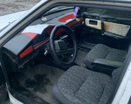 Белый ВАЗ 2109, объемом двигателя 1.5 л и пробегом 10 тыс. км за 850 $, фото 4 на Automoto.ua