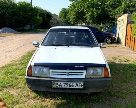 Белый ВАЗ 2109, объемом двигателя 1.5 л и пробегом 0 тыс. км за 1550 $, фото 3 на Automoto.ua