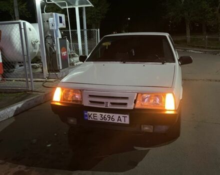 Белый ВАЗ 2109, объемом двигателя 1.3 л и пробегом 18 тыс. км за 1750 $, фото 4 на Automoto.ua