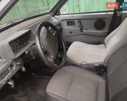 Белый ВАЗ 2109, объемом двигателя 1.5 л и пробегом 380 тыс. км за 1700 $, фото 5 на Automoto.ua