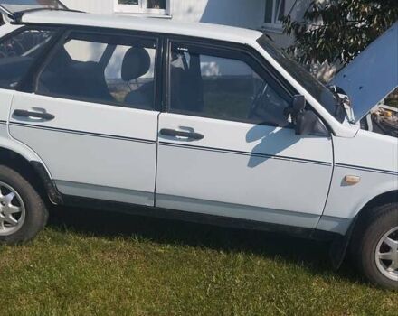 Белый ВАЗ 2109, объемом двигателя 1.5 л и пробегом 87 тыс. км за 1350 $, фото 5 на Automoto.ua