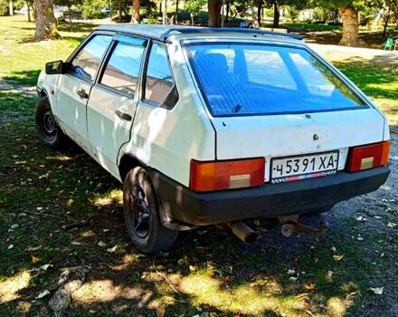 Белый ВАЗ 2109, объемом двигателя 1.5 л и пробегом 50 тыс. км за 600 $, фото 2 на Automoto.ua