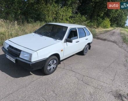 Белый ВАЗ 2109, объемом двигателя 1.5 л и пробегом 234 тыс. км за 850 $, фото 3 на Automoto.ua