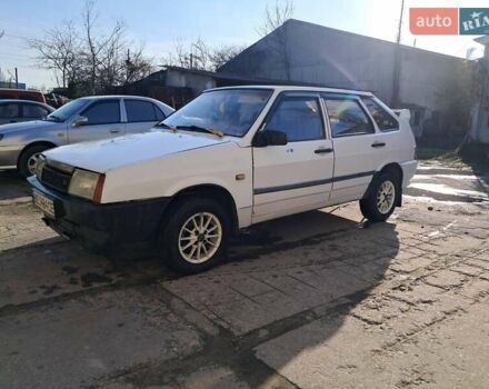 Белый ВАЗ 2109, объемом двигателя 1.5 л и пробегом 800 тыс. км за 1600 $, фото 3 на Automoto.ua