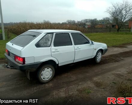 Белый ВАЗ 2109, объемом двигателя 1.1 л и пробегом 0 тыс. км за 1000 $, фото 2 на Automoto.ua