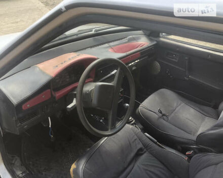 Белый ВАЗ 2109, объемом двигателя 1.5 л и пробегом 87 тыс. км за 570 $, фото 5 на Automoto.ua