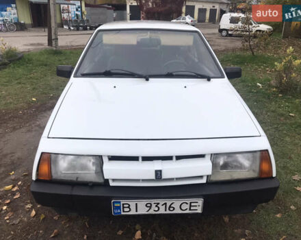 Белый ВАЗ 2109, объемом двигателя 1.6 л и пробегом 300 тыс. км за 1700 $, фото 1 на Automoto.ua
