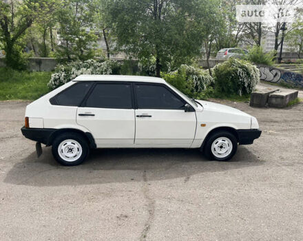 Белый ВАЗ 2109, объемом двигателя 0 л и пробегом 199 тыс. км за 1499 $, фото 5 на Automoto.ua