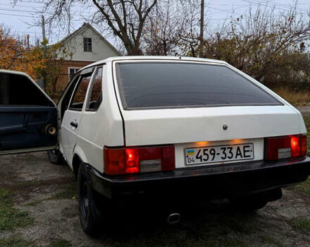 Белый ВАЗ 2109, объемом двигателя 1.6 л и пробегом 26 тыс. км за 900 $, фото 1 на Automoto.ua