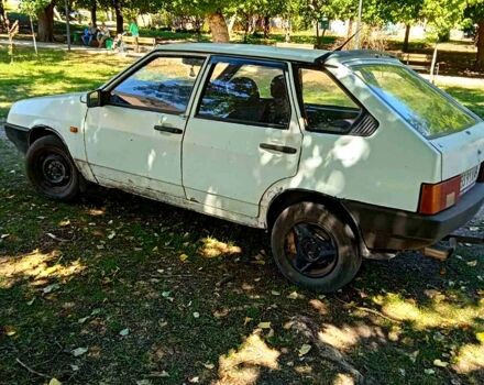Белый ВАЗ 2109, объемом двигателя 1.5 л и пробегом 50 тыс. км за 600 $, фото 1 на Automoto.ua