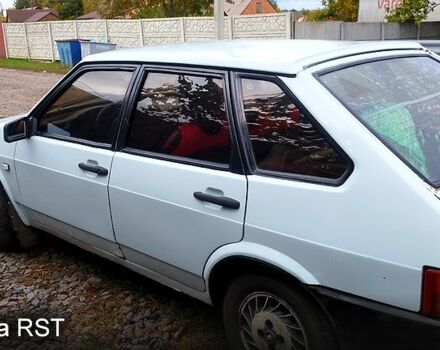 Білий ВАЗ 2109, об'ємом двигуна 1.5 л та пробігом 271 тис. км за 1100 $, фото 3 на Automoto.ua