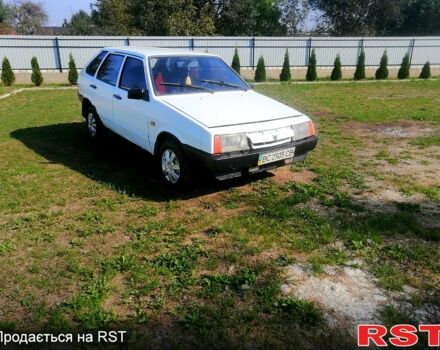 Белый ВАЗ 2109, объемом двигателя 1.5 л и пробегом 0 тыс. км за 799 $, фото 2 на Automoto.ua