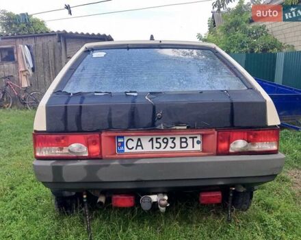 Белый ВАЗ 2109, объемом двигателя 1.3 л и пробегом 150 тыс. км за 1000 $, фото 2 на Automoto.ua