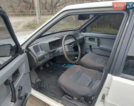 Білий ВАЗ 2109, об'ємом двигуна 1.5 л та пробігом 97 тис. км за 2100 $, фото 9 на Automoto.ua