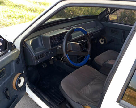 Белый ВАЗ 2109, объемом двигателя 1.6 л и пробегом 26 тыс. км за 900 $, фото 4 на Automoto.ua