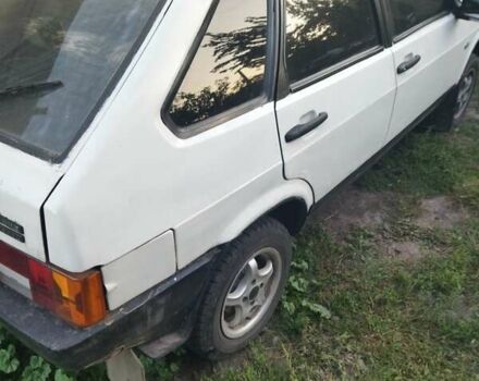 Белый ВАЗ 2109, объемом двигателя 1.29 л и пробегом 18 тыс. км за 900 $, фото 1 на Automoto.ua