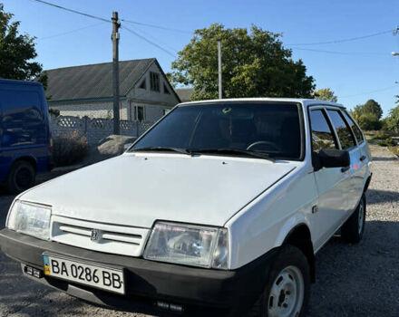ВАЗ 2109 1990 в Кропивницком (Кировограде) на Automoto.ua Белый ВАЗ 2109, объемом двигателя 1.5 л и пробегом 130 тыс. км за 2000 $, фото 11 на Automoto.ua