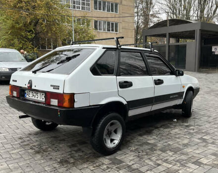 Белый ВАЗ 2109, объемом двигателя 1.5 л и пробегом 500 тыс. км за 950 $, фото 4 на Automoto.ua