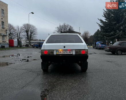 Белый ВАЗ 2109, объемом двигателя 1.5 л и пробегом 100 тыс. км за 1590 $, фото 2 на Automoto.ua