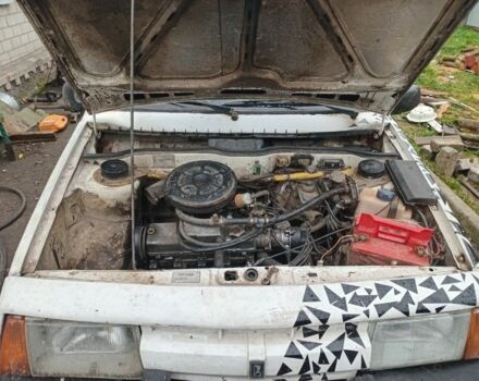 Белый ВАЗ 2109, объемом двигателя 1 л и пробегом 150 тыс. км за 594 $, фото 6 на Automoto.ua