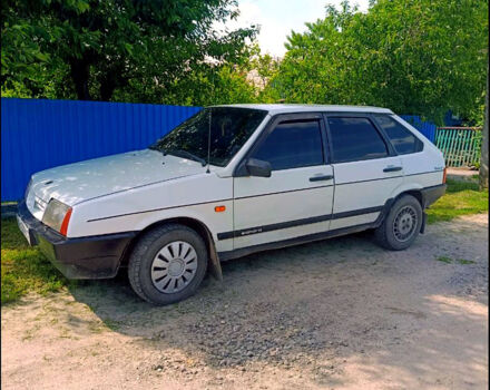 Білий ВАЗ 2109, об'ємом двигуна 1.5 л та пробігом 170 тис. км за 1000 $, фото 2 на Automoto.ua