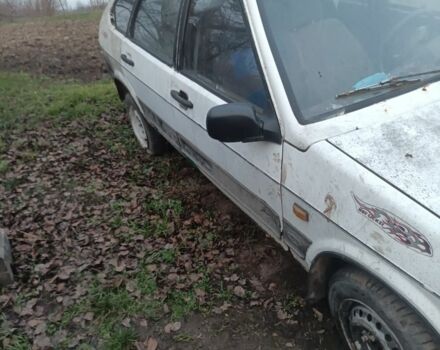 Белый ВАЗ 2109, объемом двигателя 0 л и пробегом 200 тыс. км за 379 $, фото 4 на Automoto.ua