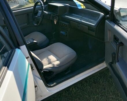 Белый ВАЗ 2109, объемом двигателя 1.3 л и пробегом 134 тыс. км за 1300 $, фото 3 на Automoto.ua