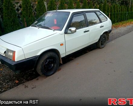 Белый ВАЗ 2109, объемом двигателя 1.5 л и пробегом 150 тыс. км за 650 $, фото 2 на Automoto.ua
