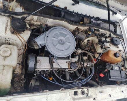 ВАЗ 2109 1991 в Фастове на Automoto.ua Белый ВАЗ 2109, объемом двигателя 1.5 л и пробегом 200 тыс. км за 761 $, фото 4 на Automoto.ua