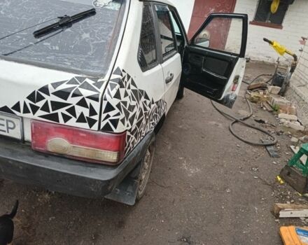 Белый ВАЗ 2109, объемом двигателя 1 л и пробегом 150 тыс. км за 594 $, фото 2 на Automoto.ua