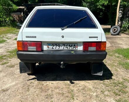 Белый ВАЗ 2109, объемом двигателя 1.5 л и пробегом 75 тыс. км за 700 $, фото 2 на Automoto.ua
