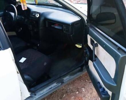 ВАЗ 2109 1991 у Львові на Automoto.ua Білий ВАЗ 2109, об'ємом двигуна 1.3 л та пробігом 50 тис. км за 800 $, фото 6 на Automoto.ua