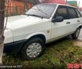 Белый ВАЗ 2109, объемом двигателя 1.3 л и пробегом 300 тыс. км за 650 $, фото 2 на Automoto.ua