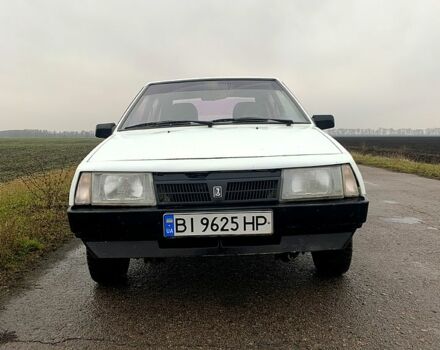 Белый ВАЗ 2109, объемом двигателя 1.5 л и пробегом 0 тыс. км за 1000 $, фото 1 на Automoto.ua