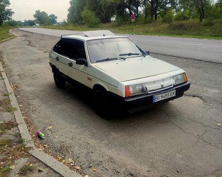 Білий ВАЗ 2109, об'ємом двигуна 1.1 л та пробігом 270 тис. км за 1000 $, фото 4 на Automoto.ua